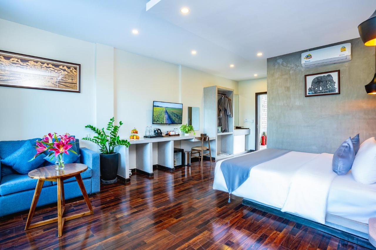 Rainforest Hotel By Nsun Kampot Exterior photo
