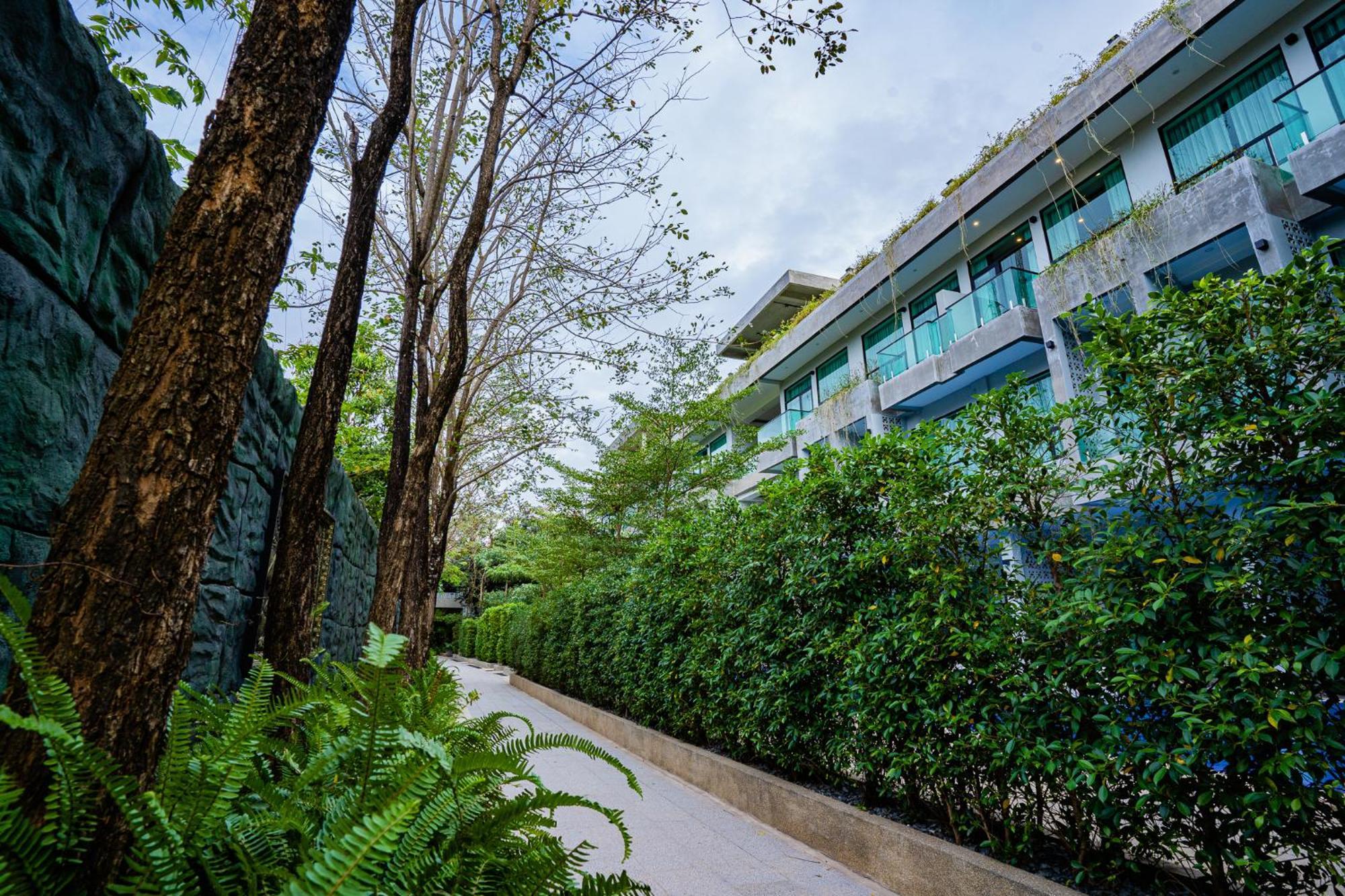 Rainforest Hotel By Nsun Kampot Exterior photo